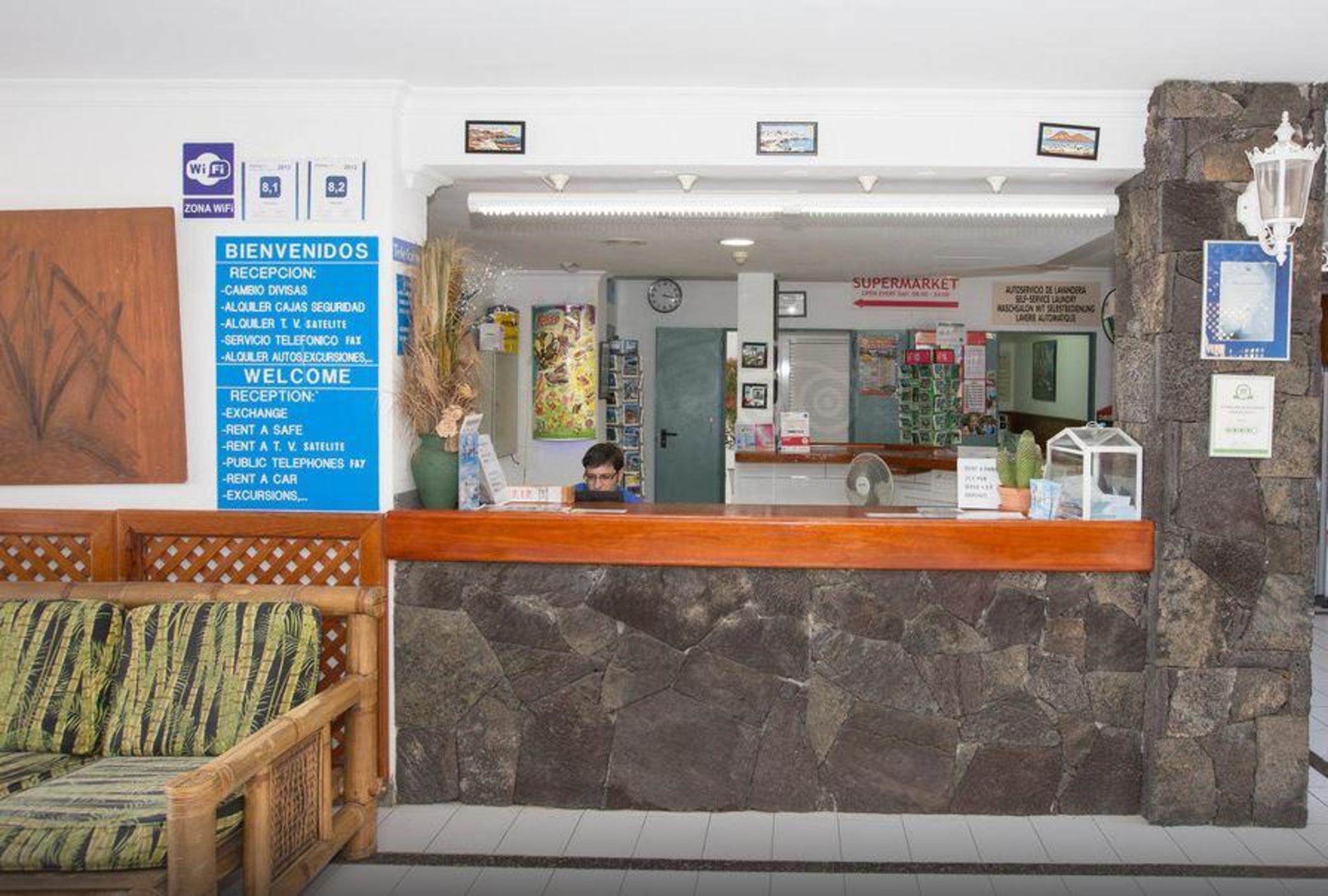 Plaza Azul Appart hôtel 2*