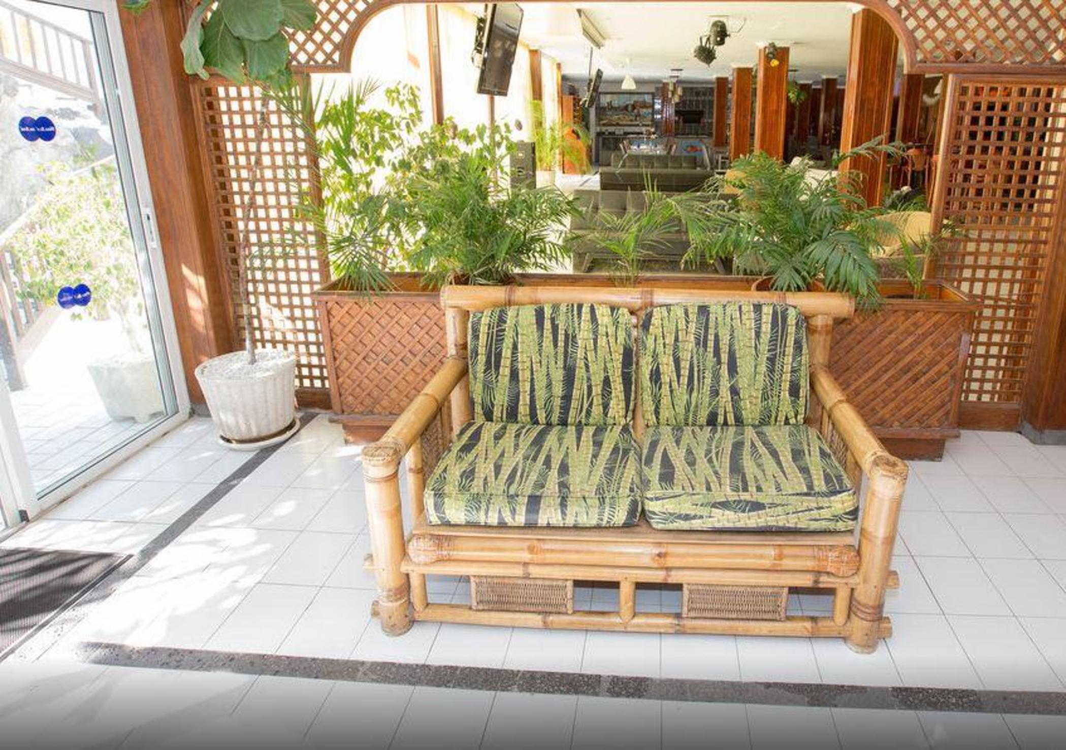 Apart-hotel Plaza Azul Puerto del Carmen (Lanzarote)